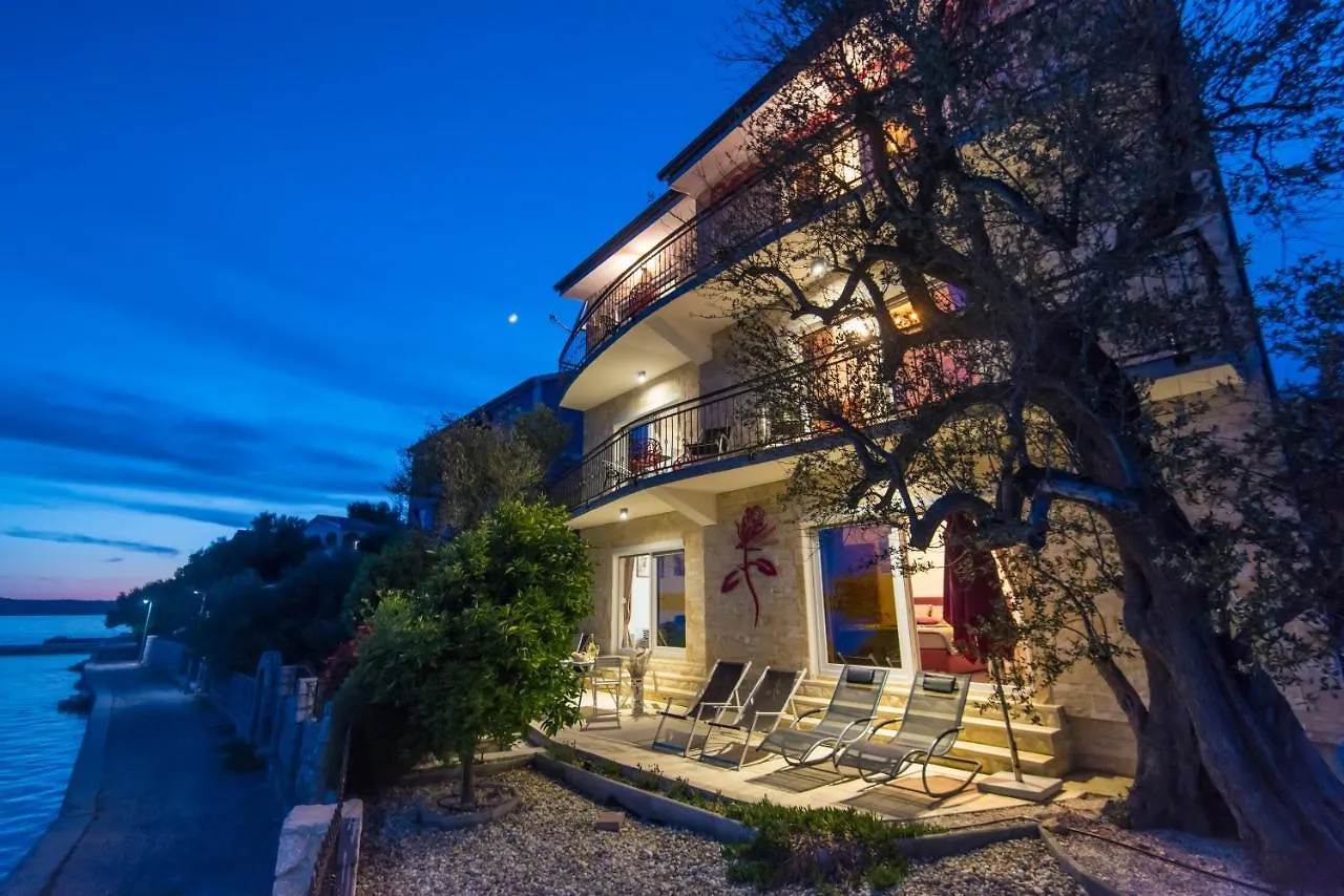 Apartment Design-Finca Maslenica