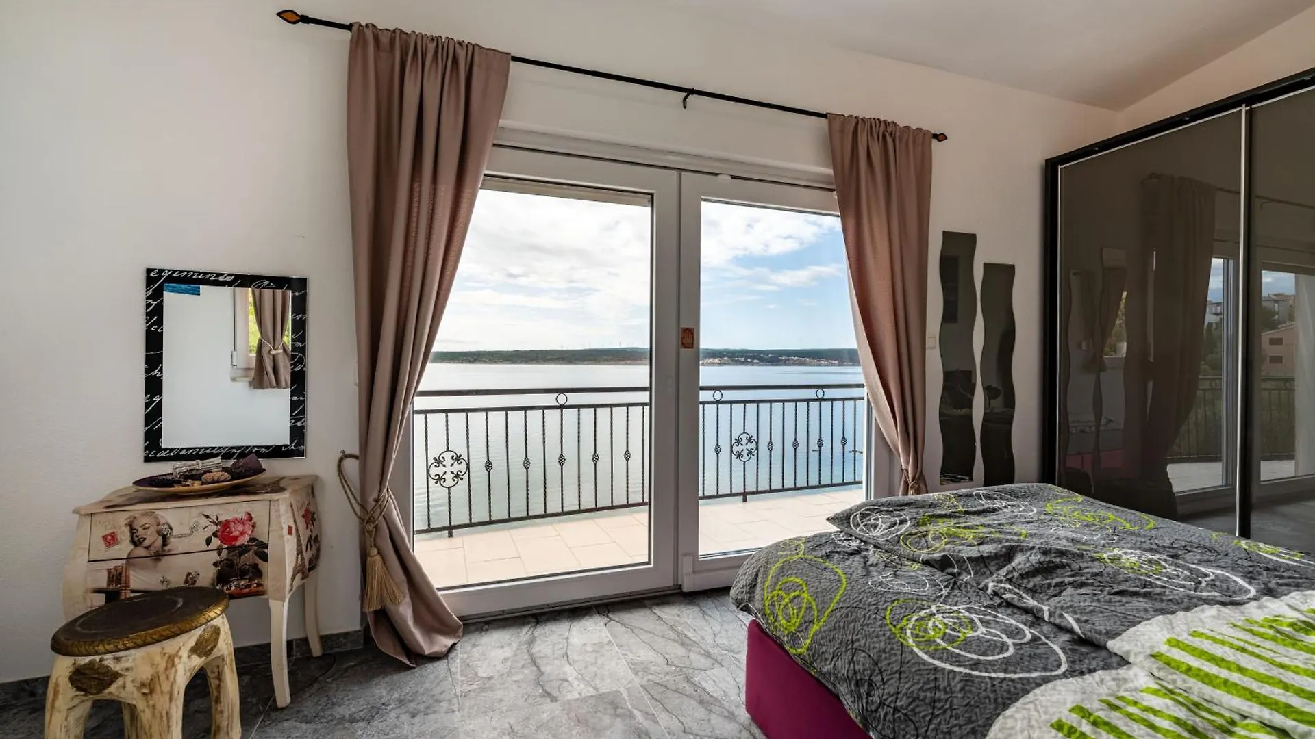 Apartment Design-Finca Maslenica